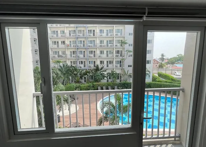 South Residences マニラ市